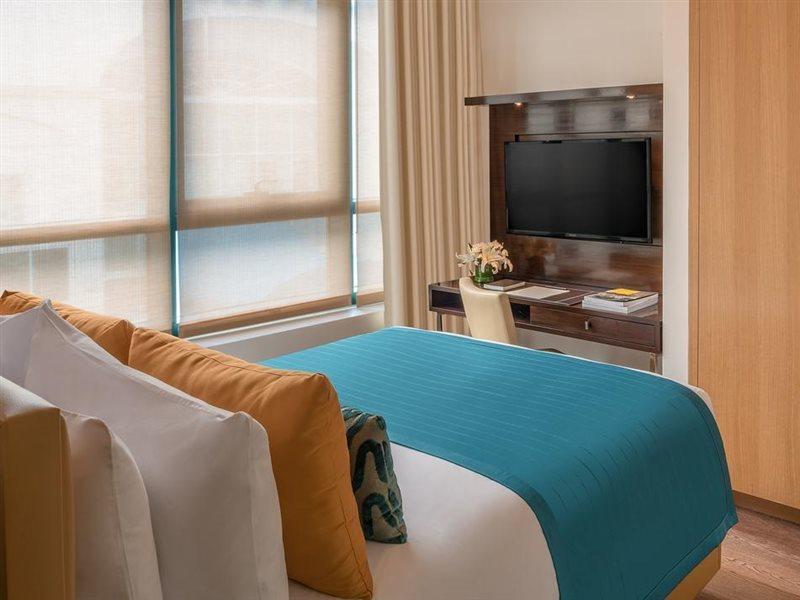 Aruga Apartments By Rockwell Makati Makati City Exterior photo