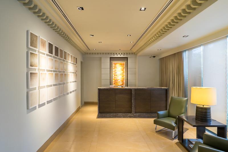 Aruga Apartments By Rockwell Makati Makati City Exterior photo