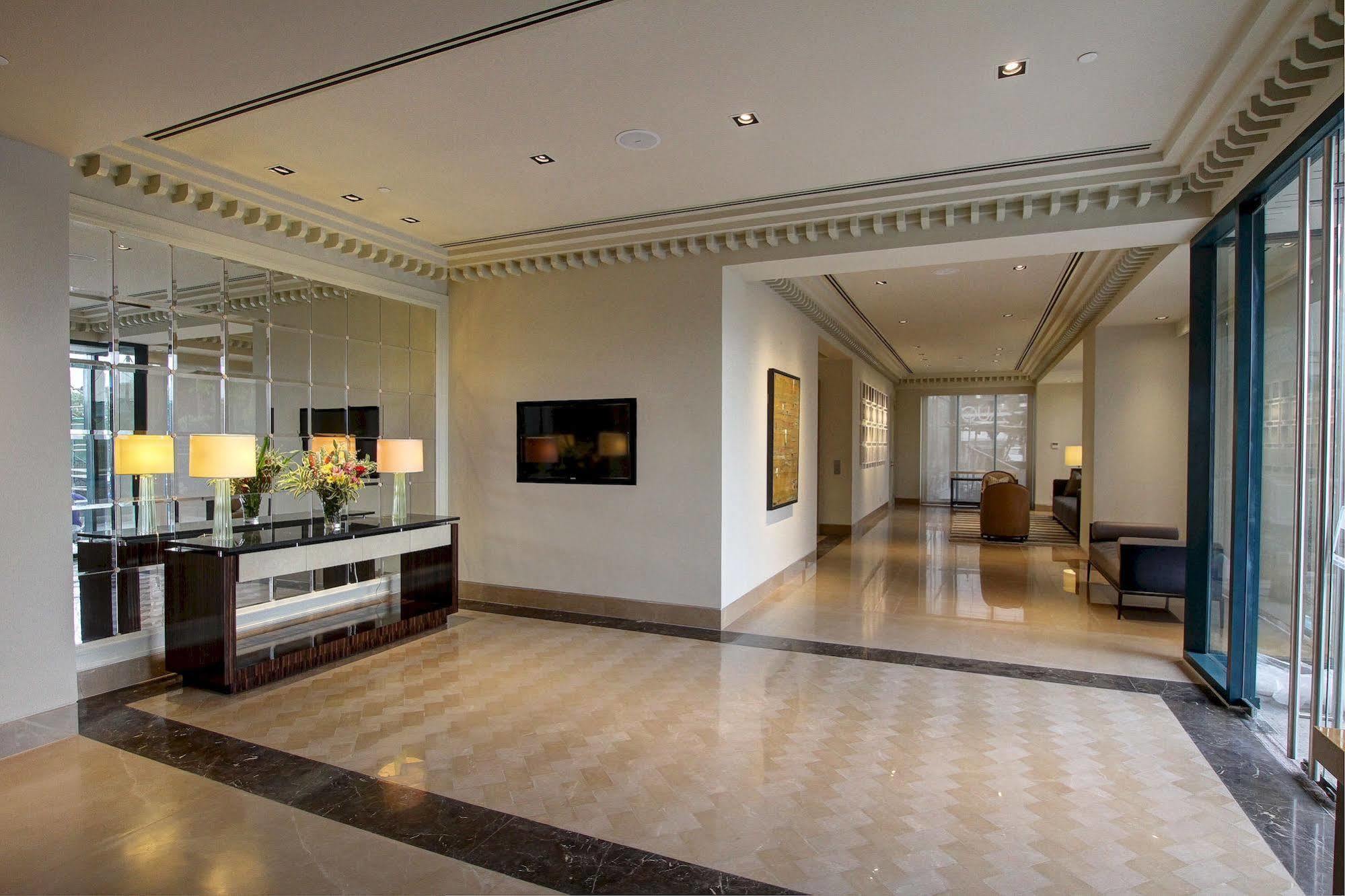 Aruga Apartments By Rockwell Makati Makati City Exterior photo